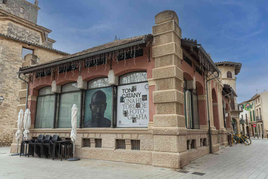 Mallorca - Llucmajor 13 - mercado.jpg